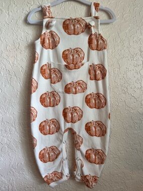 Kate Quinn Organic Cotton Pumpkin Jumpsuit Gender Neutral - Size 6-12 Months